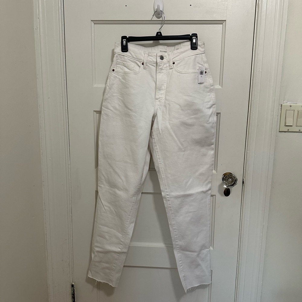 Old Navy High-Rise White Jeans - Size 8 Tall